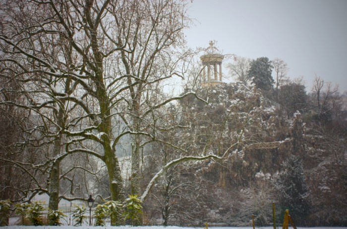 parc buttes chaumont iarna