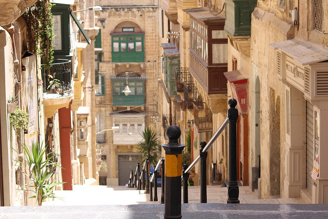 scari valetta capitala malta