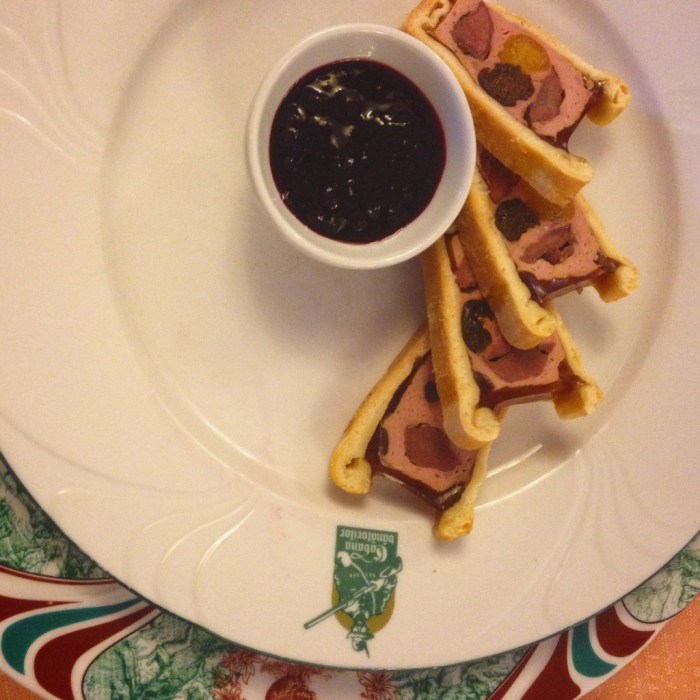 pastata de caprioara Cabana Vanatorilor