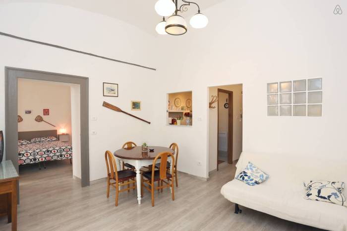 vacanta-in-Napoli-cazare-Airbnb