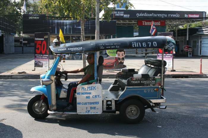 tuk-tuk-chiang-mai