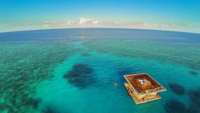 hotel subacvatic Manta resort Zanzibar