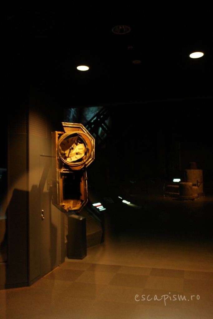 Nagasaki-Atomic-Bomb-Museum-interior